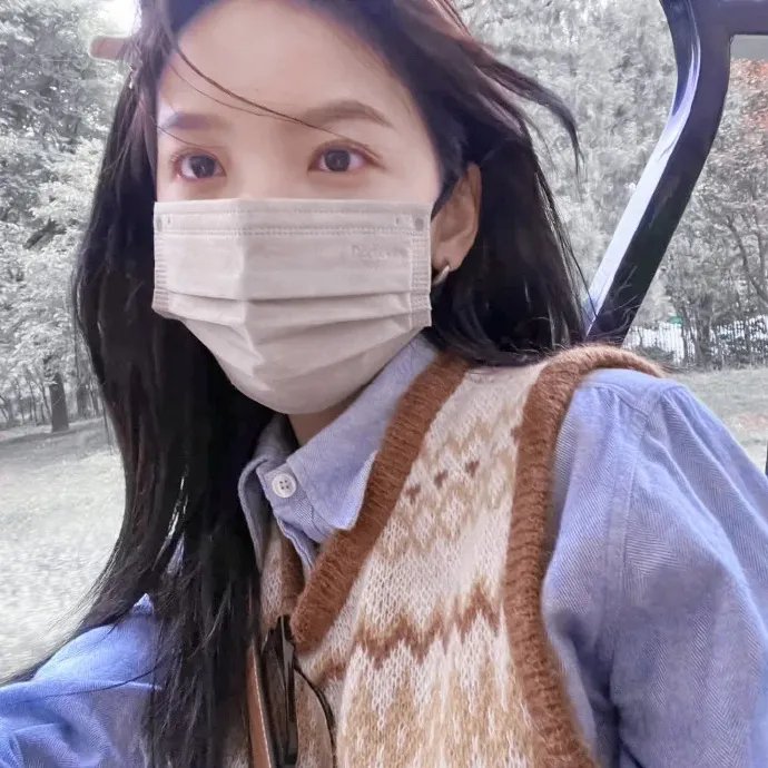 今夜红烛不见君